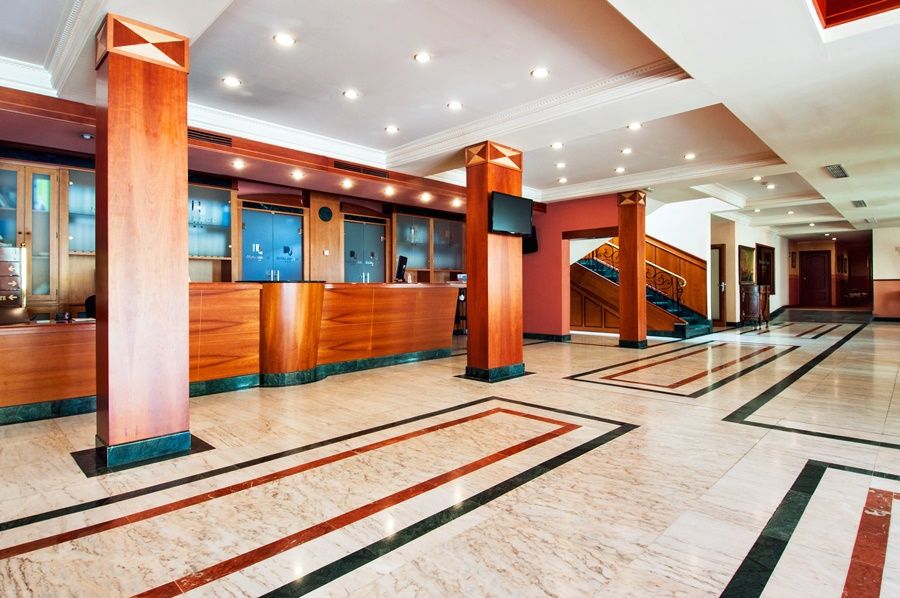 Hotel Del Val - Parking Gratuito Andújar Extérieur photo